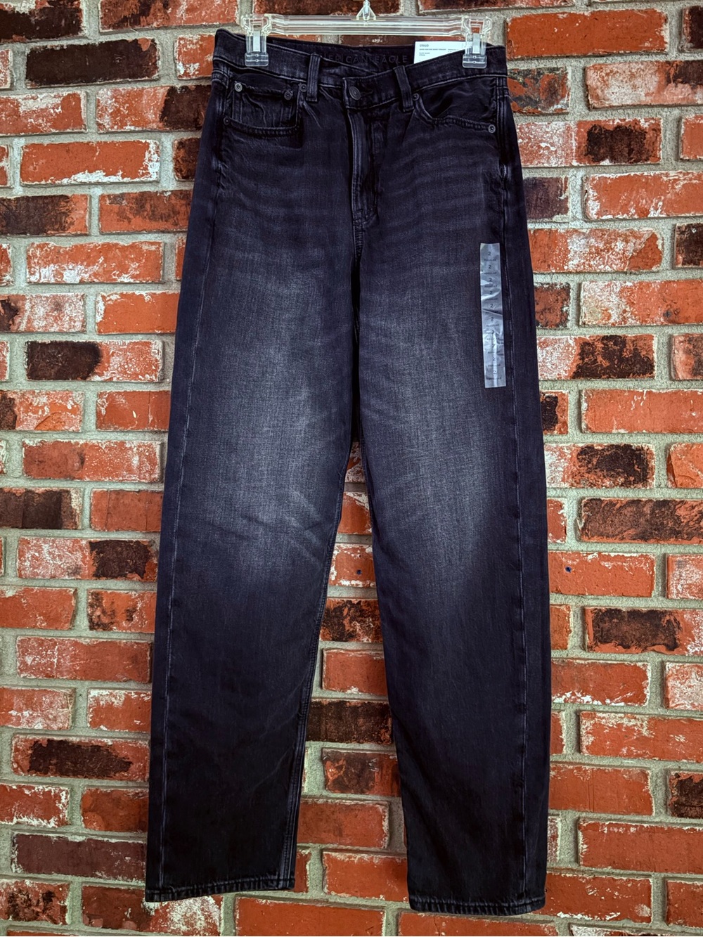 AE NWT Strigid Super High-Waisted Crossover Baggy Straight Jeans Black Sz 2
